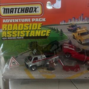 Matchbox Adventure pack Roadside Assistance die cast vehicles